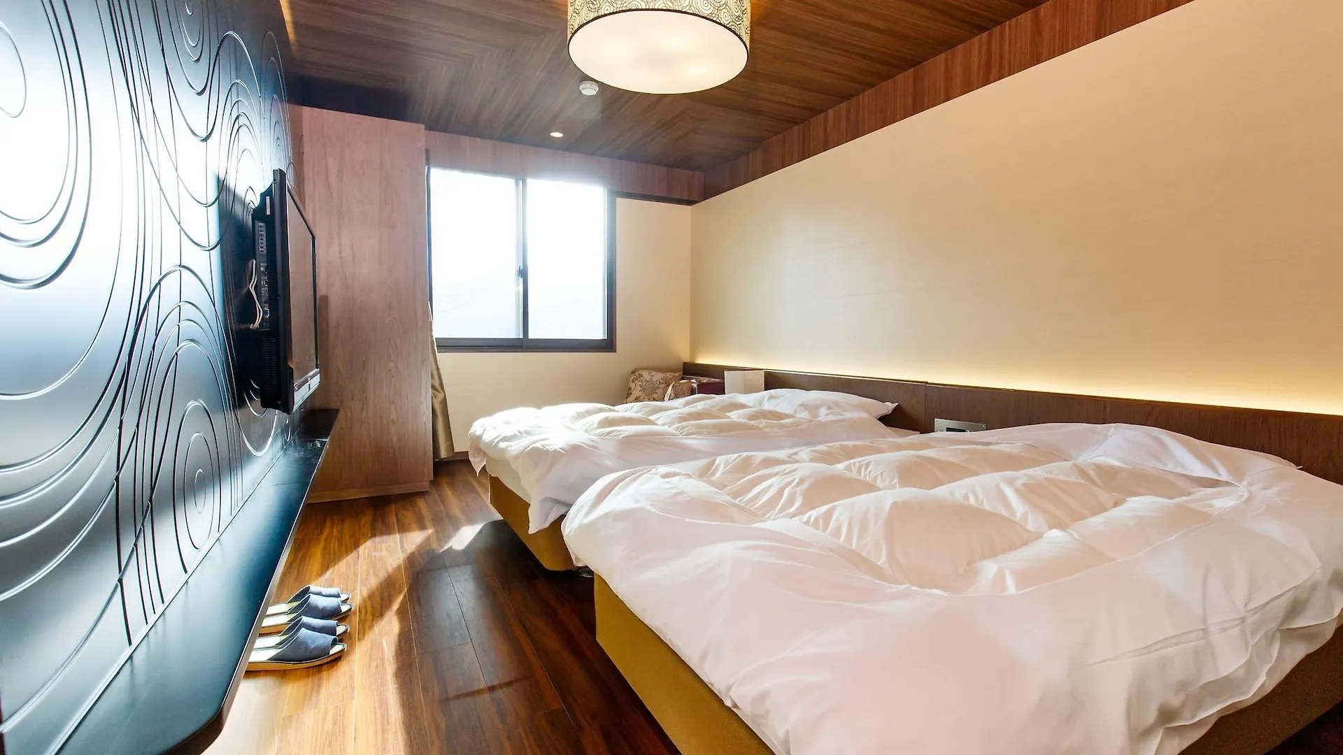 Hakone Lake Hotel