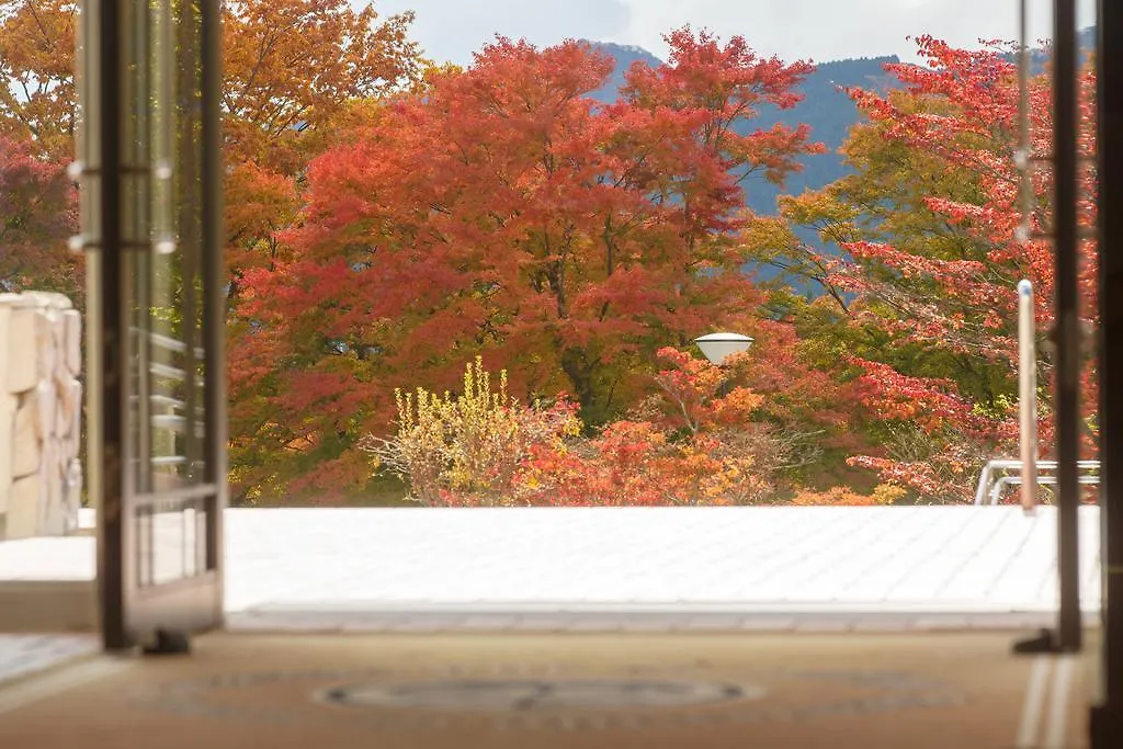 Hakone Lake Hotel