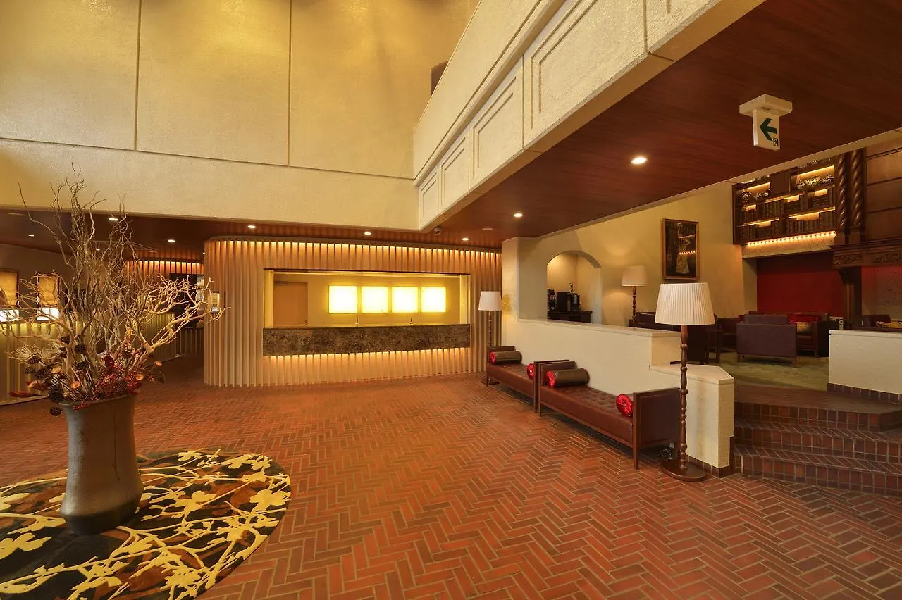 ***  Hakone Lake Hotel Japan